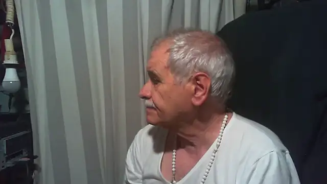 nonnomaturobisex online show from 05-21-26, 08:44