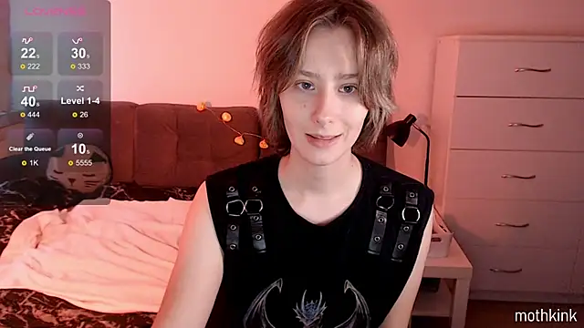 mothkink online show from 10-27-25, 02:51