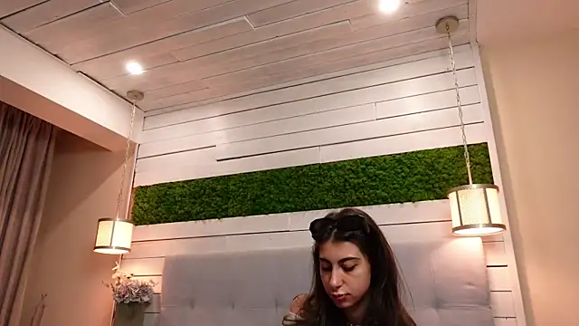 IsabellaMysty online show from 04-28-26, 08:24