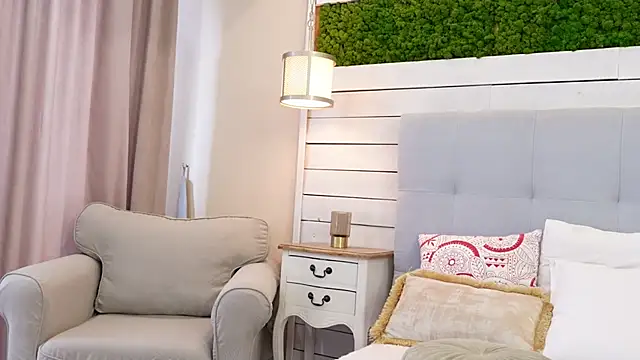 Snapshot of IsabellaMysty chatting on 02-23-26, 09:10 IsabellaMysty online show from 02-23-26, 09:10