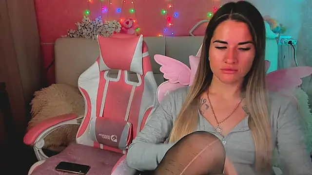 ivannatompsonnn online show from 06-01-26, 03:07