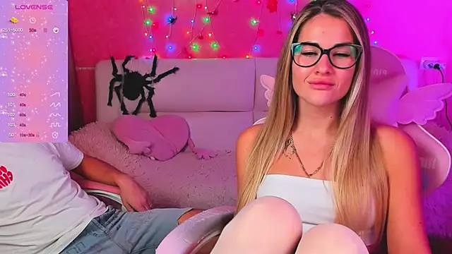 ivannatompsonnn online show from 11-18-25, 07:11