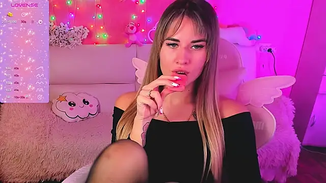 ivannatompsonnn online show from 03-21-26, 05:52