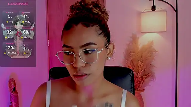 Oxana Fedorova online show from 03-06-25, 12:32