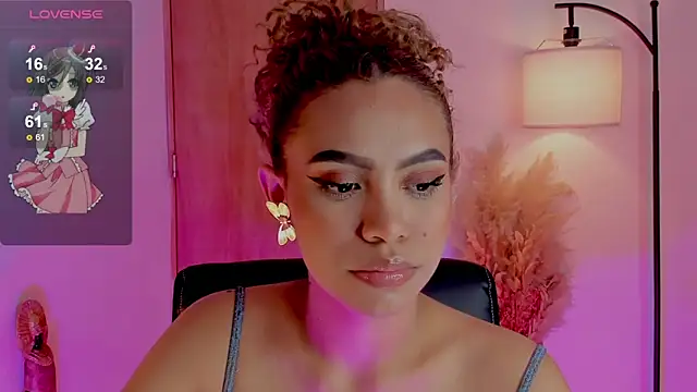 Oxana Fedorova online show from 02-02-25, 01:12