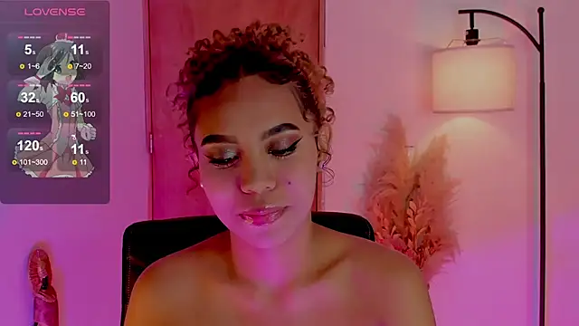 Oxana Fedorova online show from 03-22-25, 06:58