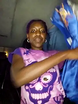 oliviaprettypussy online show from 11-23-25, 04:00