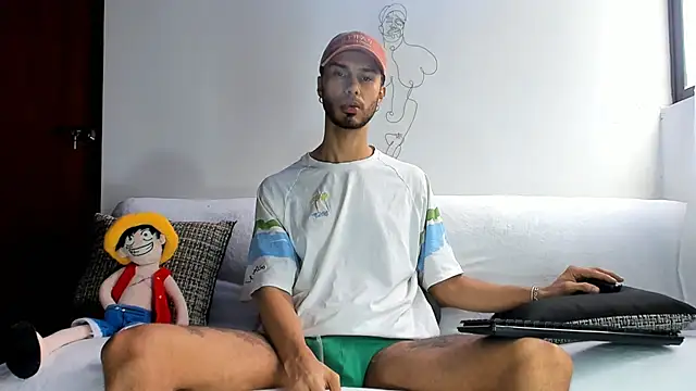 Snapshot of DERRYMASTER chatting on 02-03-26, 04:45 DERRYMASTER online show from 02-03-26, 04:45