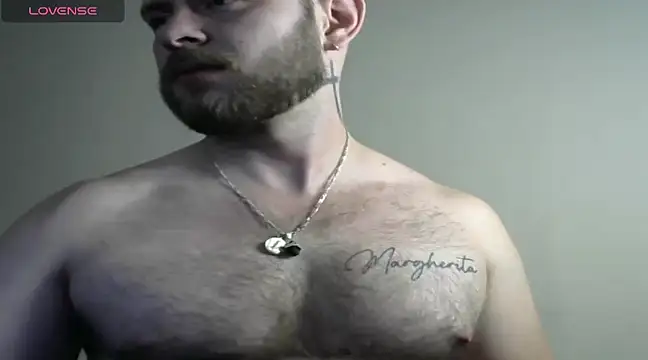 Snapshot of TONY_WHITE_7 chatting on 03-18-25, 01:13 TONY WHITE 7 online show from 03-18-25, 01:13