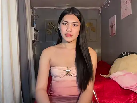 Delicate Savannah online show from 12-17-25, 01:49