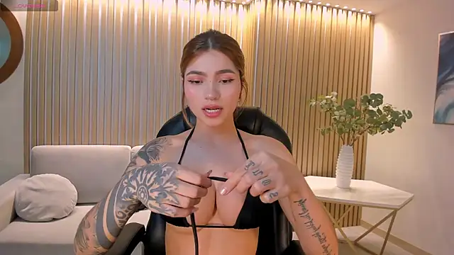 LexieWayne online show from 03-25-26, 08:52