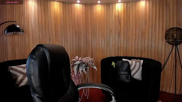 LexieWayne online show from 04-17-26, 08:11