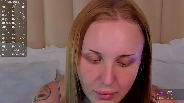 Snapshot of LianaFord chatting on 07-15-26, 08:43 LianaFord online show from 07-15-26, 08:43