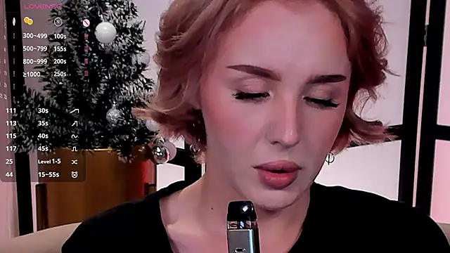 LianaFord online show from 12-21-25, 06:42