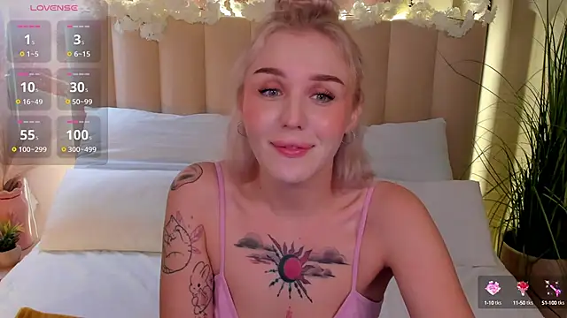 LianaFord online show from 10-15-25, 12:20