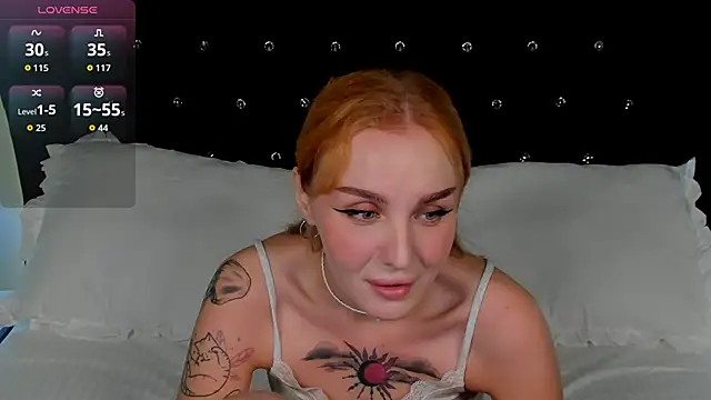 LianaFord online show from 11-17-25, 10:58