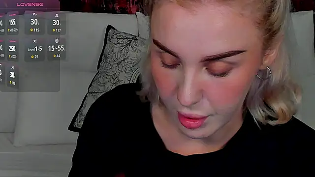 LianaFord online show from 10-24-25, 11:48