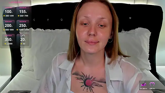 Snapshot of LianaFord chatting on 05-26-26, 05:05 LianaFord online show from 05-26-26, 05:05