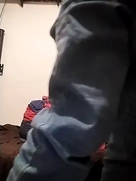 BIG   BEN online show from 01-28-25, 05:11