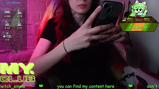 Snapshot of Witch_Emma chatting on 06-08-26, 10:27 Witch Emma online show from 06-08-26, 10:27