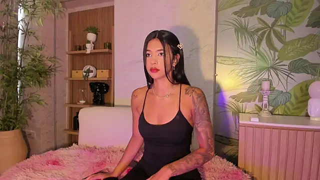 AntonellaRossi online show from 05-25-26, 07:45