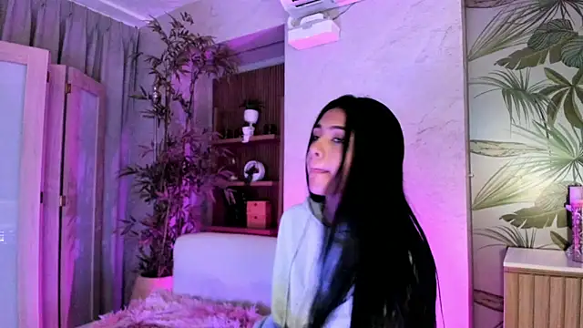 AntonellaRossi online show from 04-21-26, 01:42