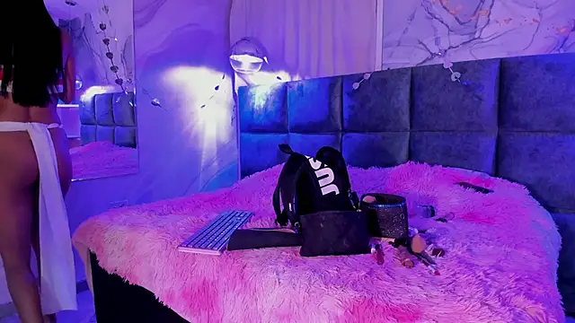 AntonellaRossi online show from 02-22-26, 07:48