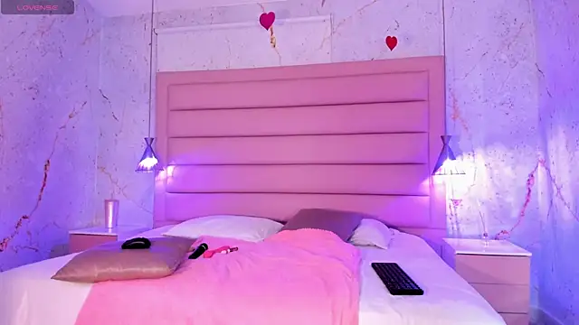 AntonellaRossi online show from 03-19-25, 08:00