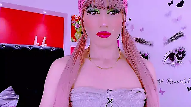 Snapshot of priscilahotker chatting on 03-17-25, 07:02 priscilahotker online show from 03-17-25, 07:02