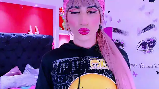 Snapshot of priscilahotker chatting on 03-12-25, 02:41 priscilahotker online show from 03-12-25, 02:41