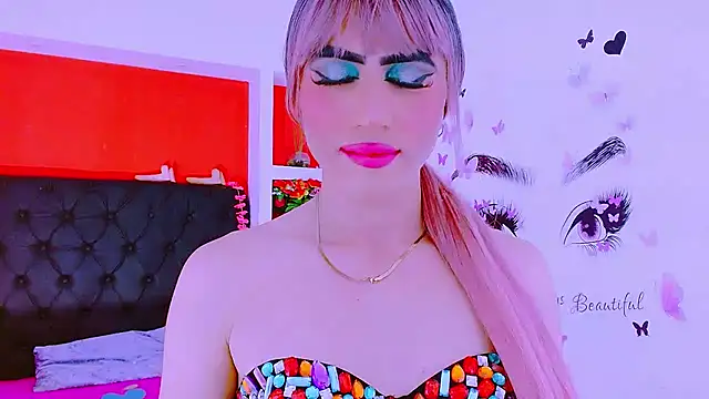 Snapshot of priscilahotker chatting on 02-18-25, 04:48 priscilahotker online show from 02-18-25, 04:48
