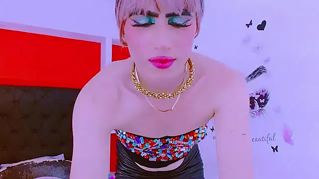 Snapshot of priscilahotker chatting on 02-18-25, 11:22 priscilahotker online show from 02-18-25, 11:22