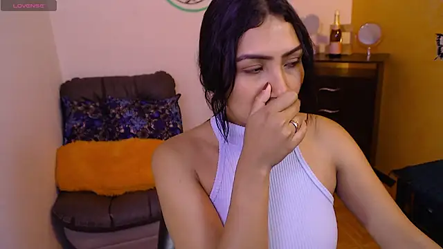 leah-666 online show from 02-11-25, 12:58