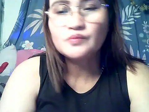 Amazing Angel22 online show from 04-15-26, 12:32