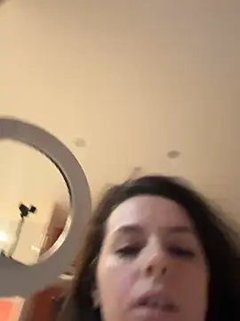 Roni Tailed online show from 02-18-25, 04:14