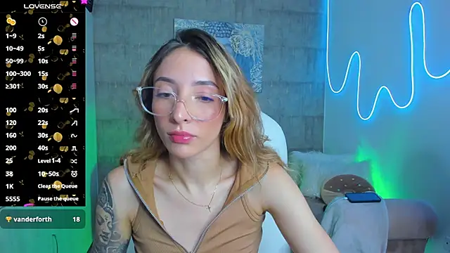 barbie scoth  online show from 03-18-25, 10:15