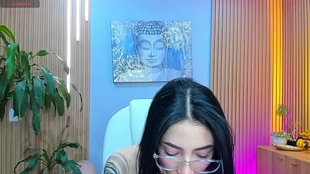 barbie scoth  online show from 05-03-26, 10:57