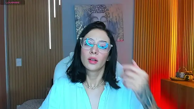 barbie scoth  online show from 06-10-26, 10:00