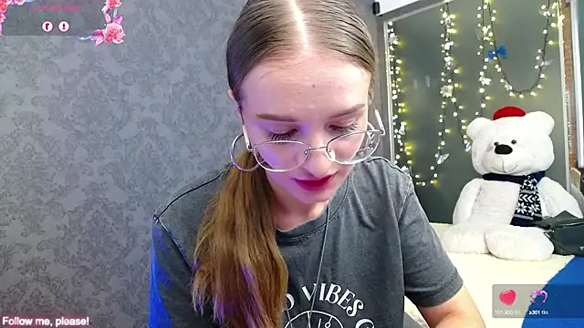 KateJonson online show from 09-16-25, 06:58