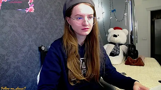 KateJonson online show from 10-21-25, 06:46