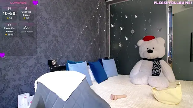 KateJonson online show from 03-26-26, 08:12