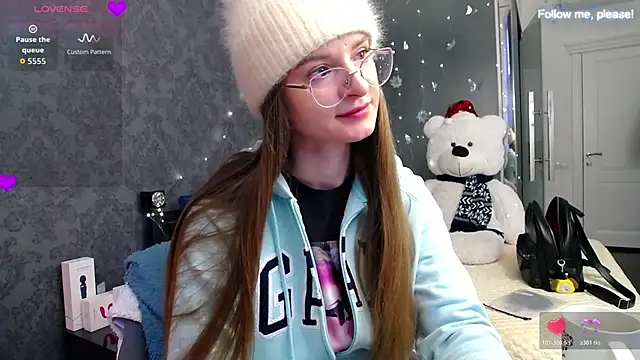 KateJonson online show from 01-12-26, 02:24