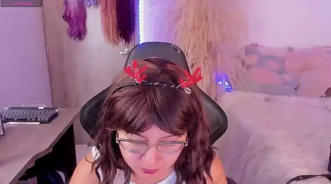 Lady Ryoko online show from 01-04-25, 03:39