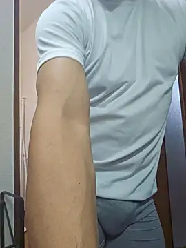 Snapshot of munyunu chatting on 09-09-25, 02:15 munyunu online show from 09-09-25, 02:15