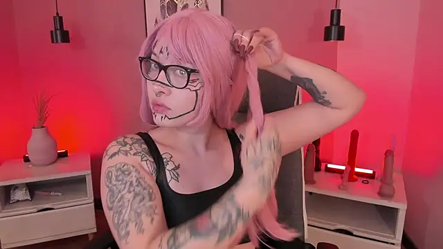  asami chieko  online show from 10-16-25, 10:07