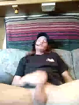 truckerlove69 online show from 02-07-25, 08:20