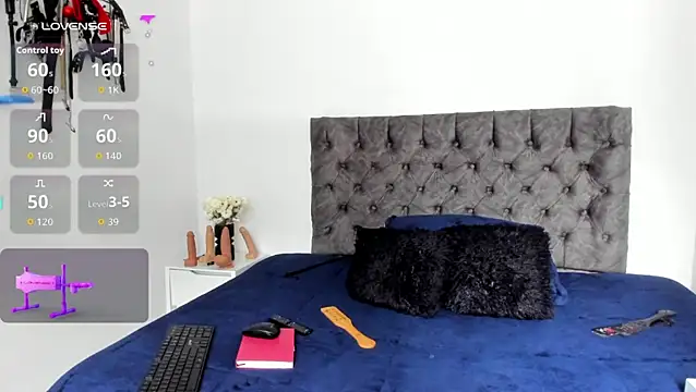 sweet  wild online show from 02-15-26, 01:21