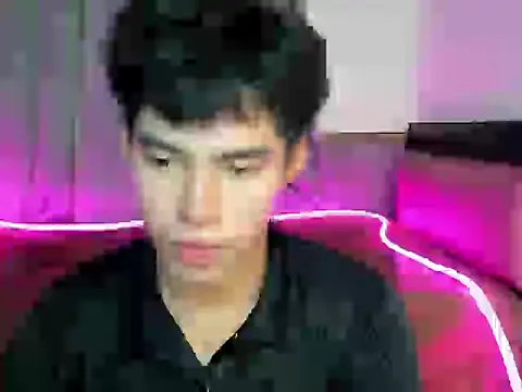 Lightjt04 online show from 10-07-25, 05:47