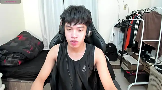 Lightjt04 online show from 03-14-25, 02:20