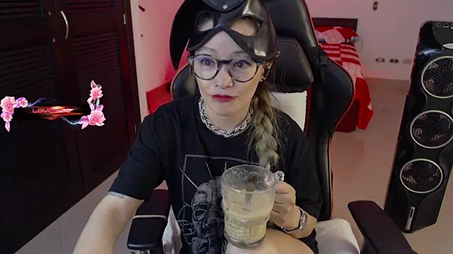 pink-2022 online show from 02-09-26, 06:50